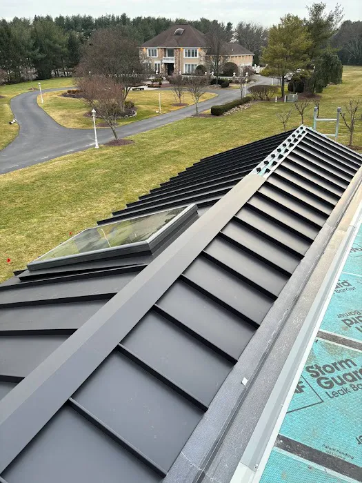 Yukor Roofing & Construction Picture 3