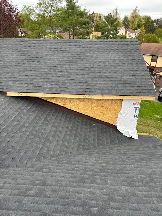 Yukor Roofing & Construction Picture 4