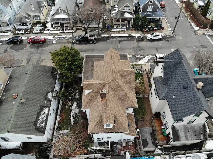 Gunner Roofing Picture 1