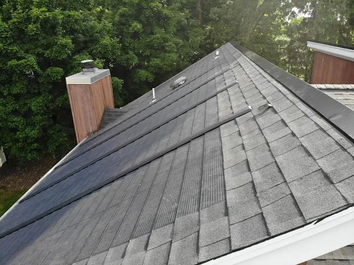 Gunner Roofing Picture 3