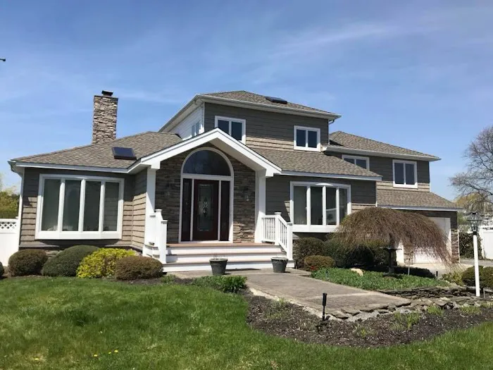 Premium Roofing & Siding Picture 5