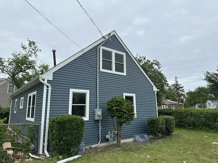 Universal Roofing & Chimney Of Li Inc. Picture 8