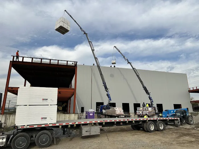 Leno's Roofing Picture 3