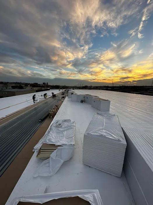 Leno's Roofing Picture 9