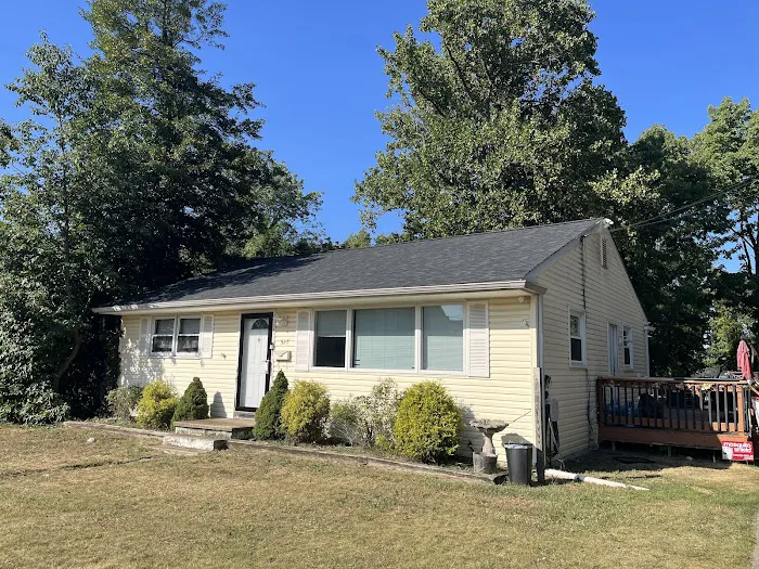 Magic Roofing & siding inc Picture 5