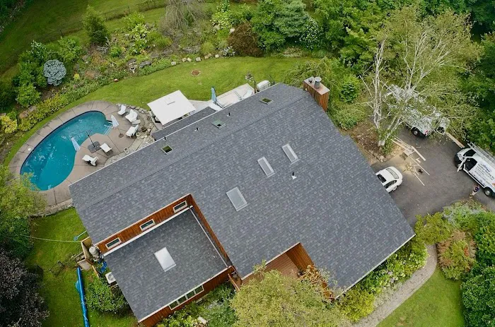 Guaillas Roofing Inc. Picture 9