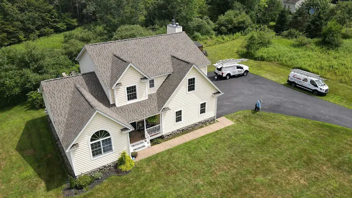 Gonzales Roofing & Gutters Picture 1