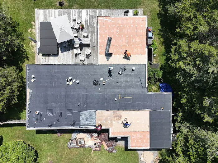 Safeway Construction & Roofing Picture 5