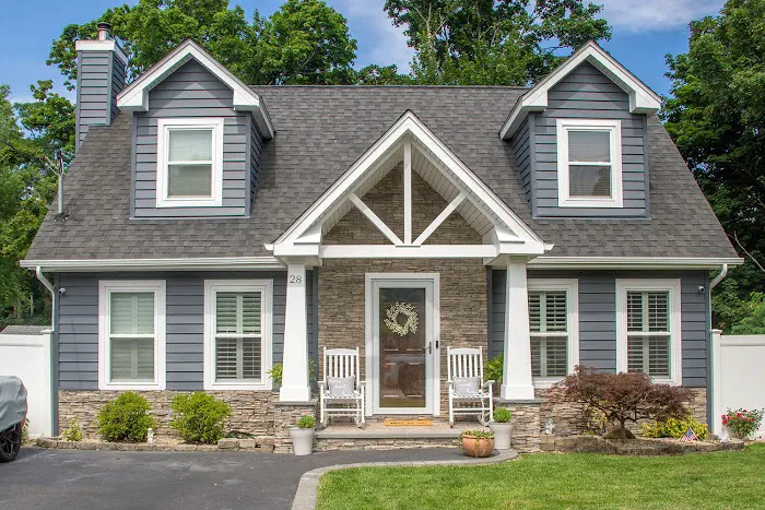 King Quality Roofing and Siding Picture 9
