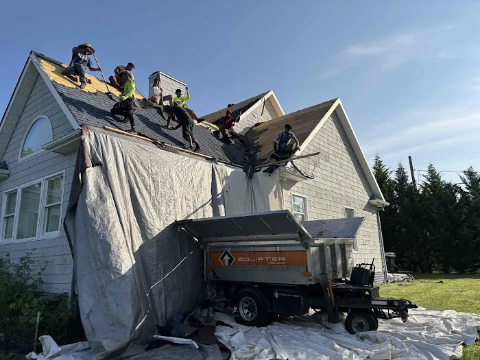 Munz Roofing and Siding Picture 9