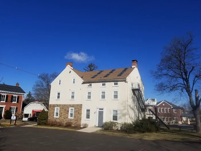 D-town Exteriors Picture 5