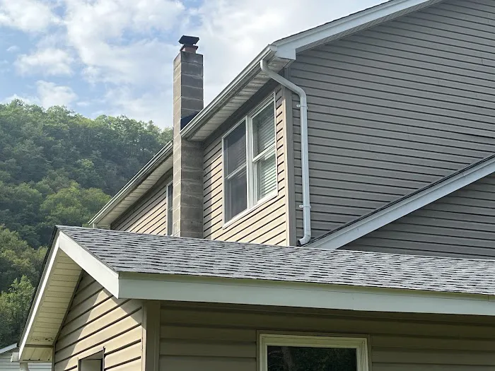 Summit Exteriors Picture 7