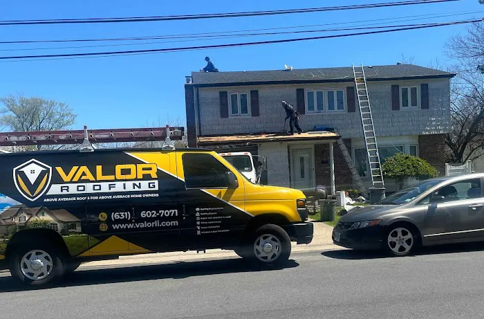 Valor Roofing Picture 4