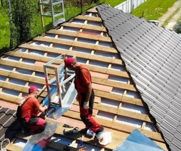 What is a Roofing Manufacturer's Representative? How They Can Help