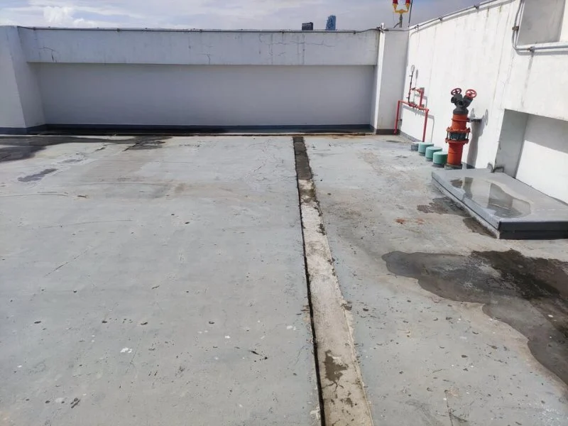 How to Repair a Roof Leak on a Flat Commercial Building
