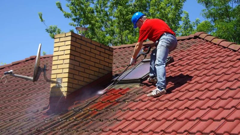 Best Methods for Cleaning Roof Stains Without Damaging Shingles