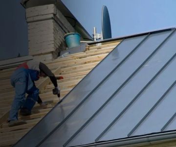 How to Install a Roof Underlayment for Maximum Water Protection