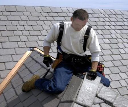 What is a Roofing Consultant and When Should You Hire One?