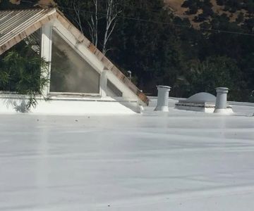 The Best Roofing Materials for a Home in an Area Prone to Landslides or Debris Flows